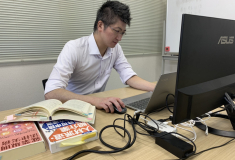 ZOOMを使ったミーティング中！